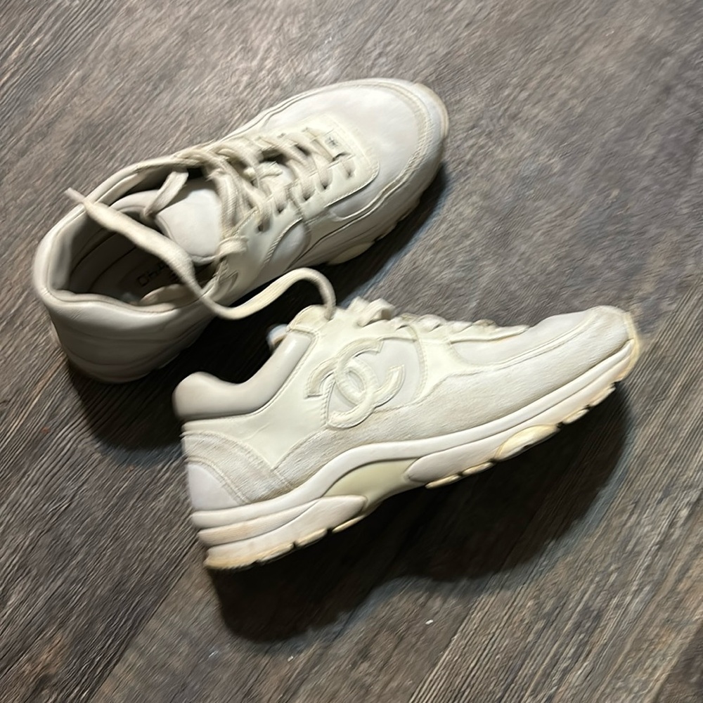 Chanel Sneakers size 38